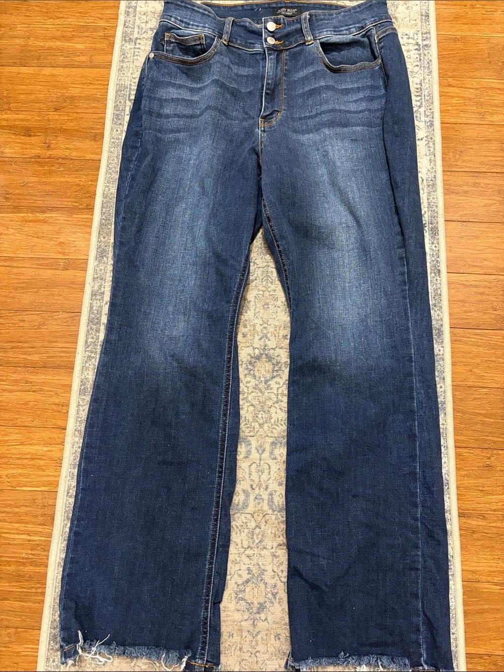 Judy Blue Dark Blue boot cut Jeans - size 16W - raw hem